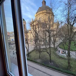 https://museum-apartments.hotelslviv.net