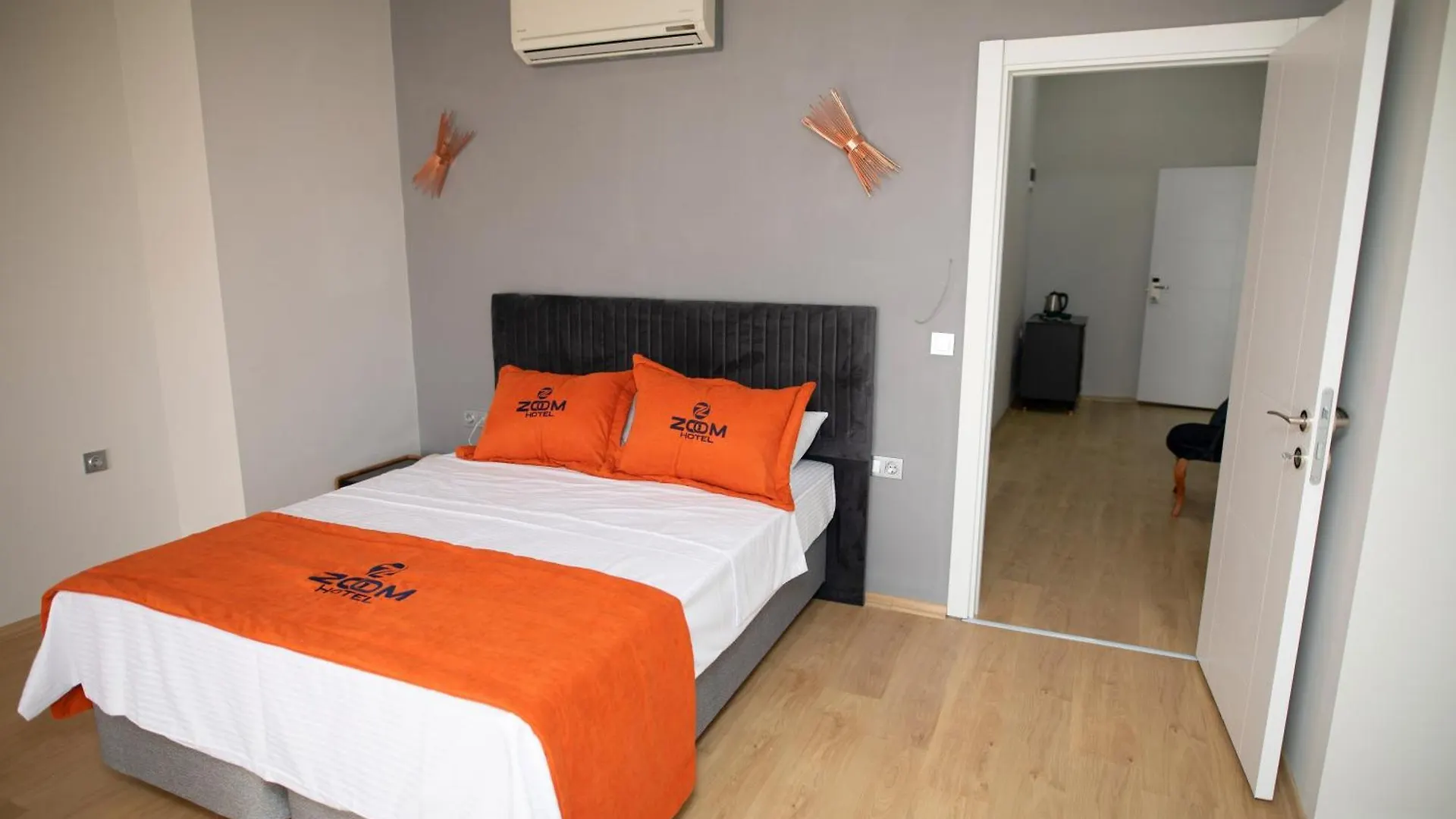 Zoom Hotel Istanbul 0*,